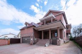 Дома/Коттеджи, 10-комн., Владимир