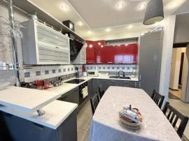 Квартиры, 3-комн., Владимир
